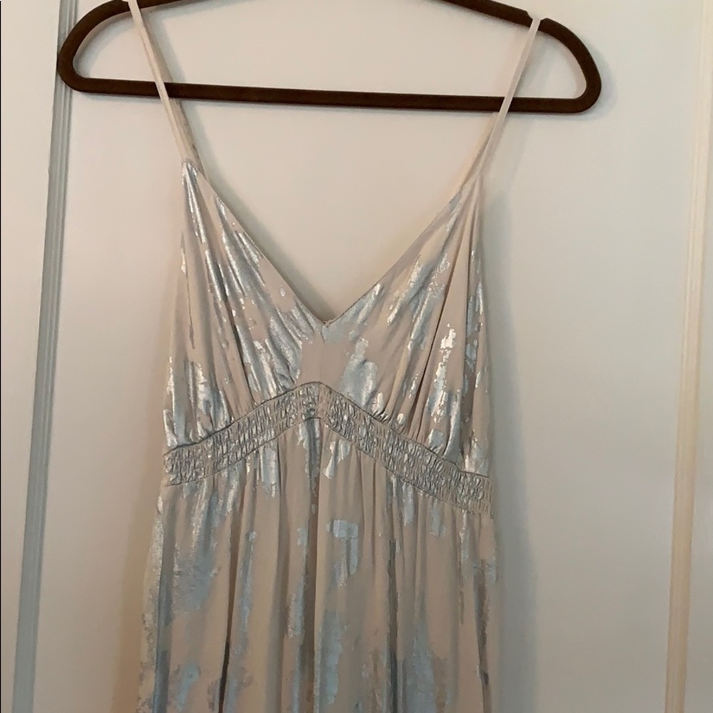 🆕 white maxi dress